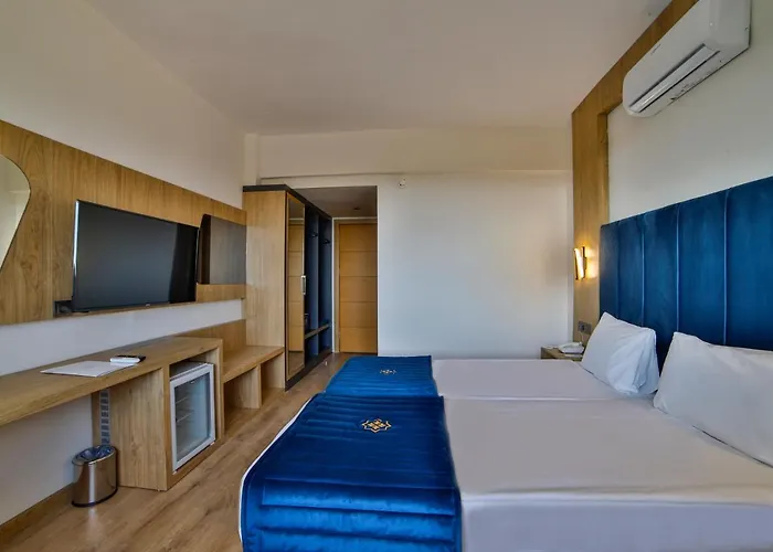 Economy Room